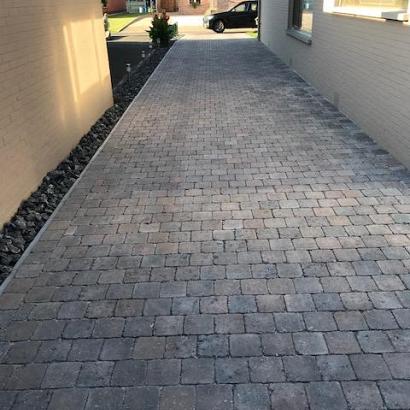Stonehedge 15x15x6 - Bruin-Zwart