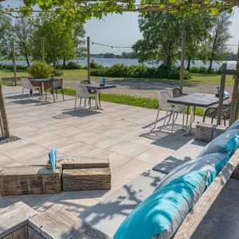 60Plus Soft Comfort 60x60x4 - Ivory